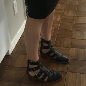 Loeffler Randall Yara Sandals black size 7